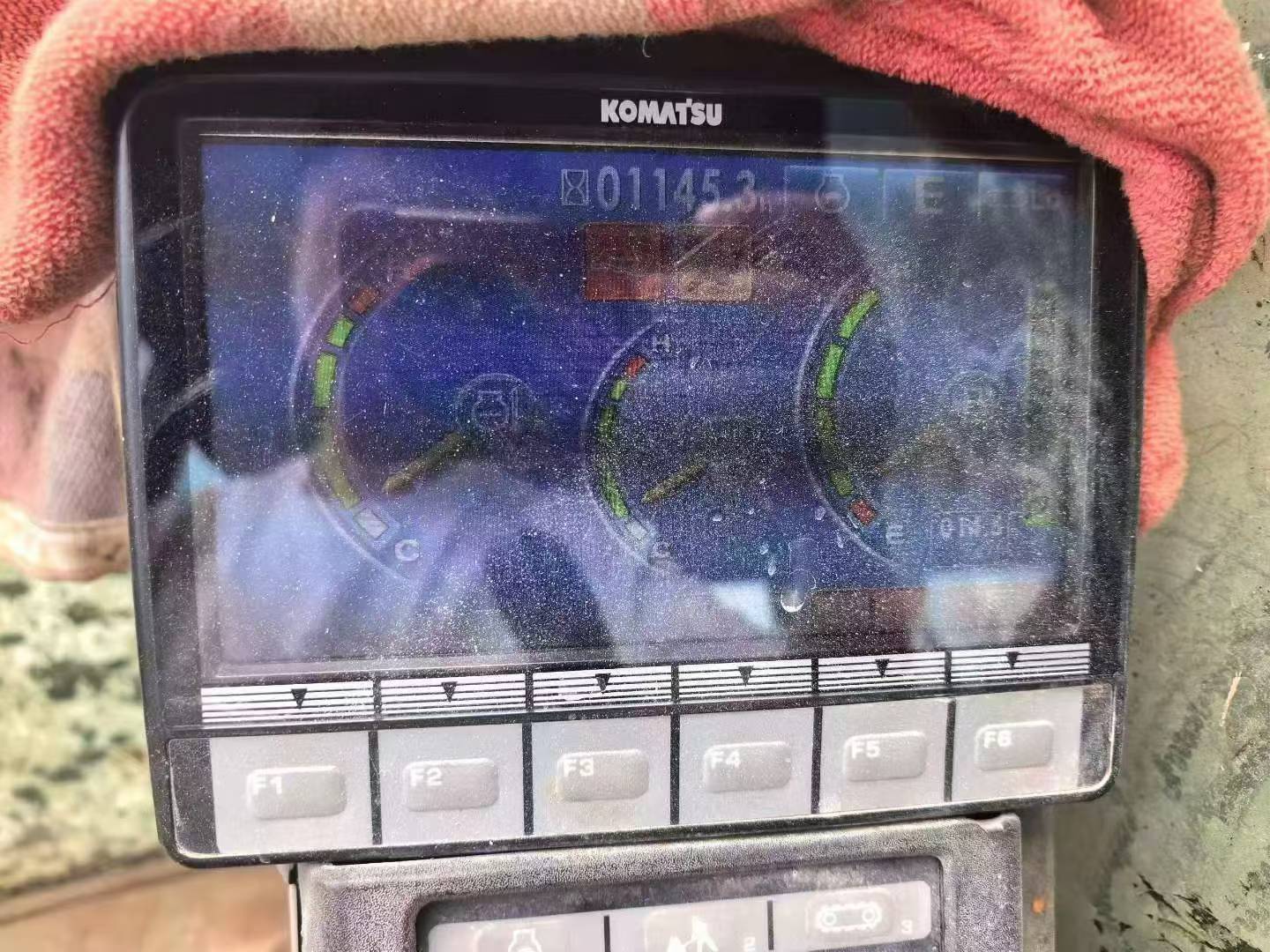 Buy Komatsu PC240-6 Used Excavator / 2