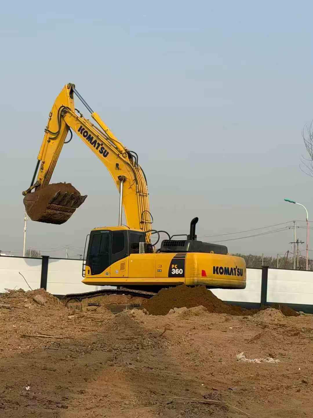 Buy Komatsu PC360-7 Used Excavator / 3 Buy Komatsu PC360-7 Used Excavator / 3