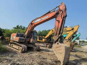 Buy Doosan DH215-7 Used Excavator / 2 Buy Doosan DH215-7 Used Excavator / 2