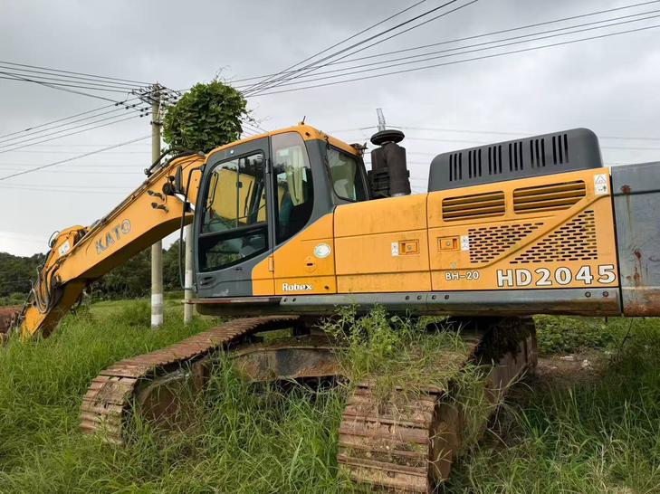 Buy Hyundai R385LVS Used Excavator / 1