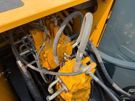 Buy Hyundai R215VS Used Excavator / 7 Buy Hyundai R215VS Used Excavator / 7