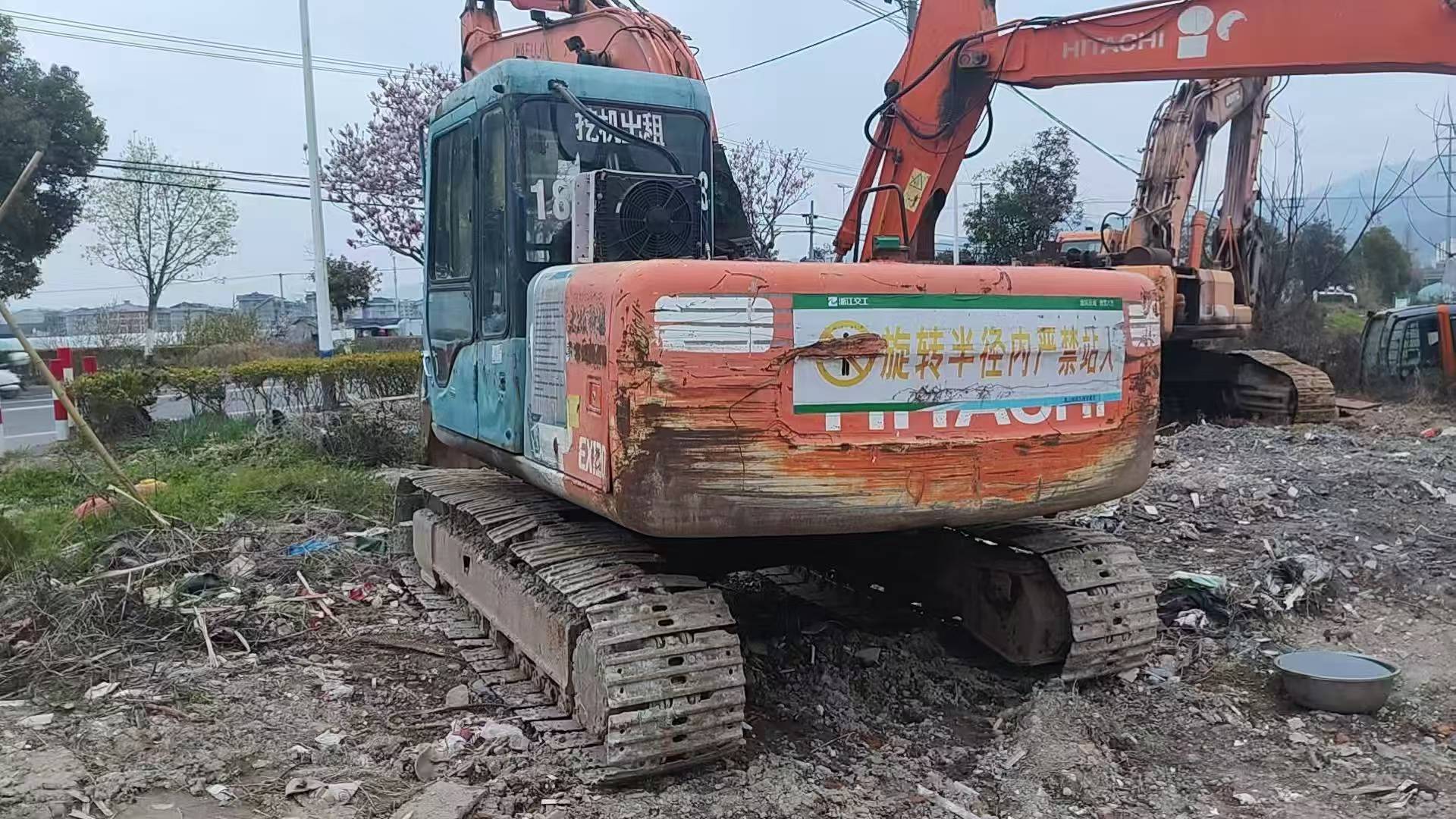 Buy Hitachi EX120-3 Used Excavator / 1