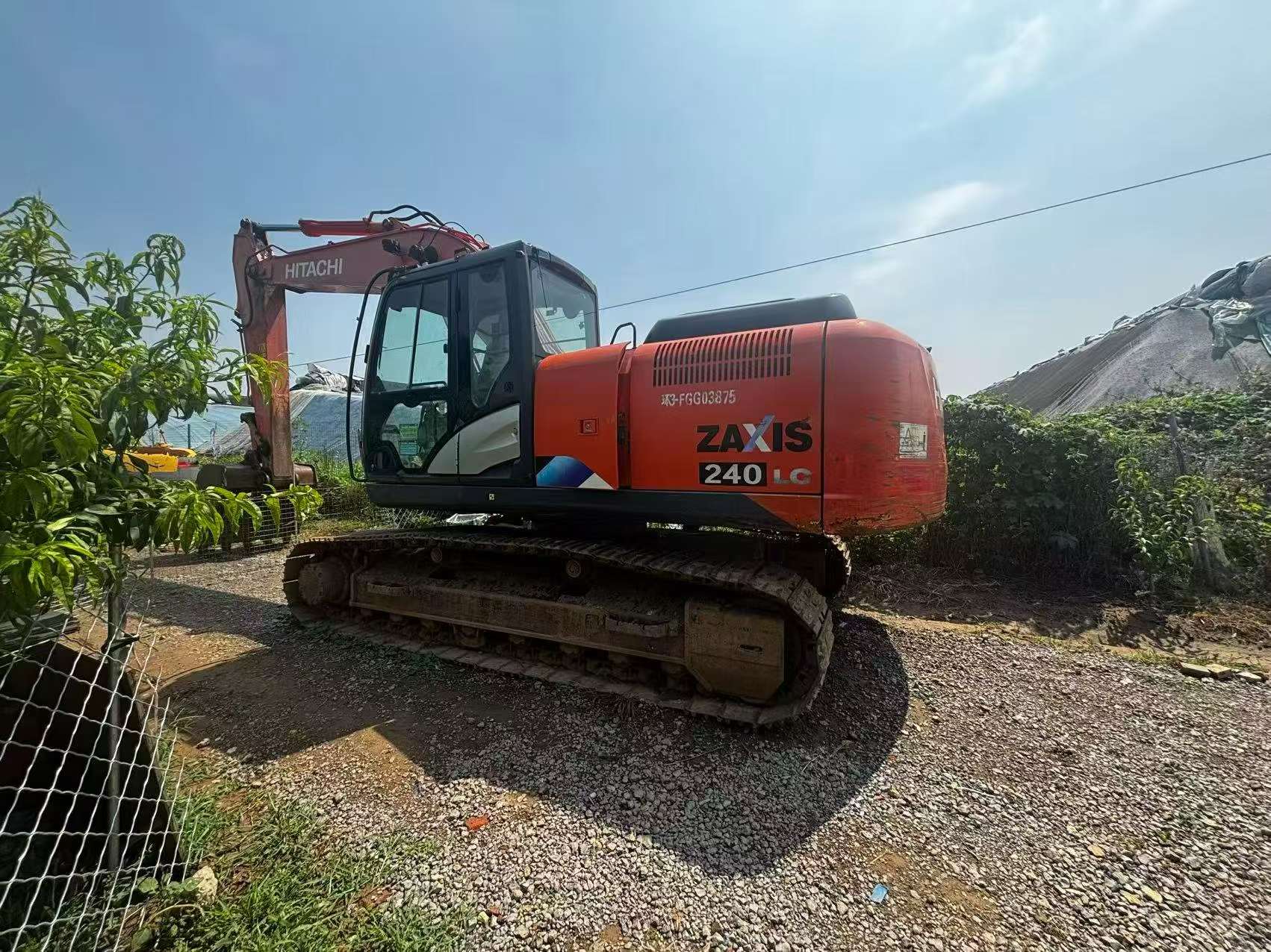 Buy Hitachi EX210-5 Used Excavator / 2
