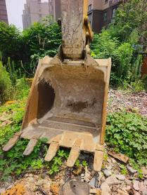 Buy Caterpillar 330B Used Excavator / 8 Buy Caterpillar 330B Used Excavator / 8