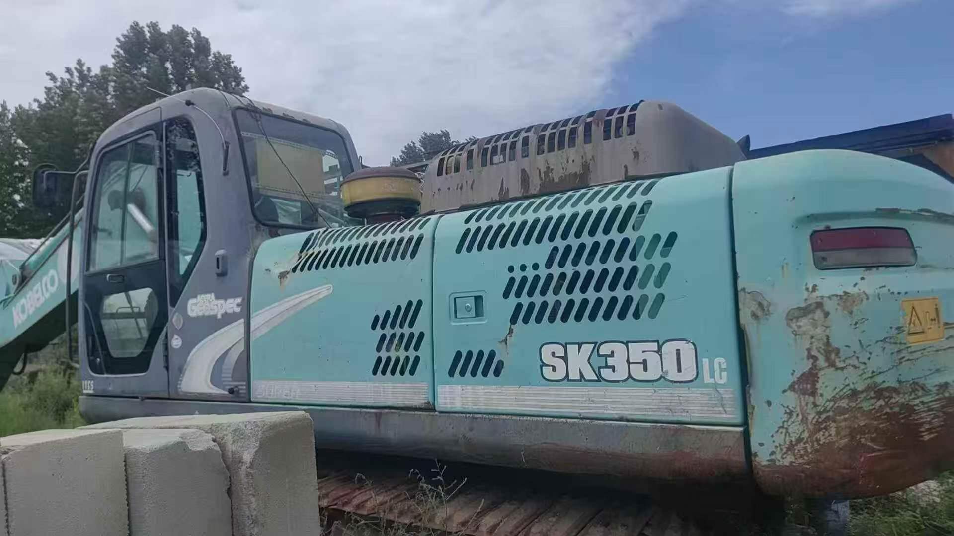 Buy Kobelco SK350-8 Used Excavator / 1