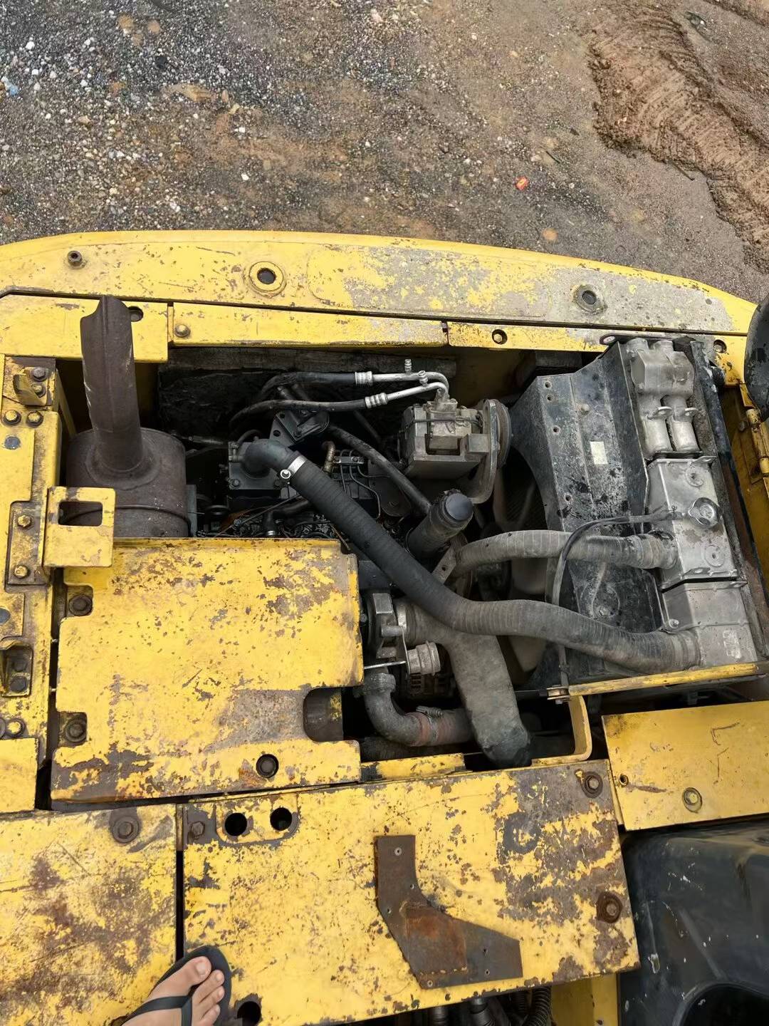 Buy Komatsu PC130-7 Used Excavator / 2