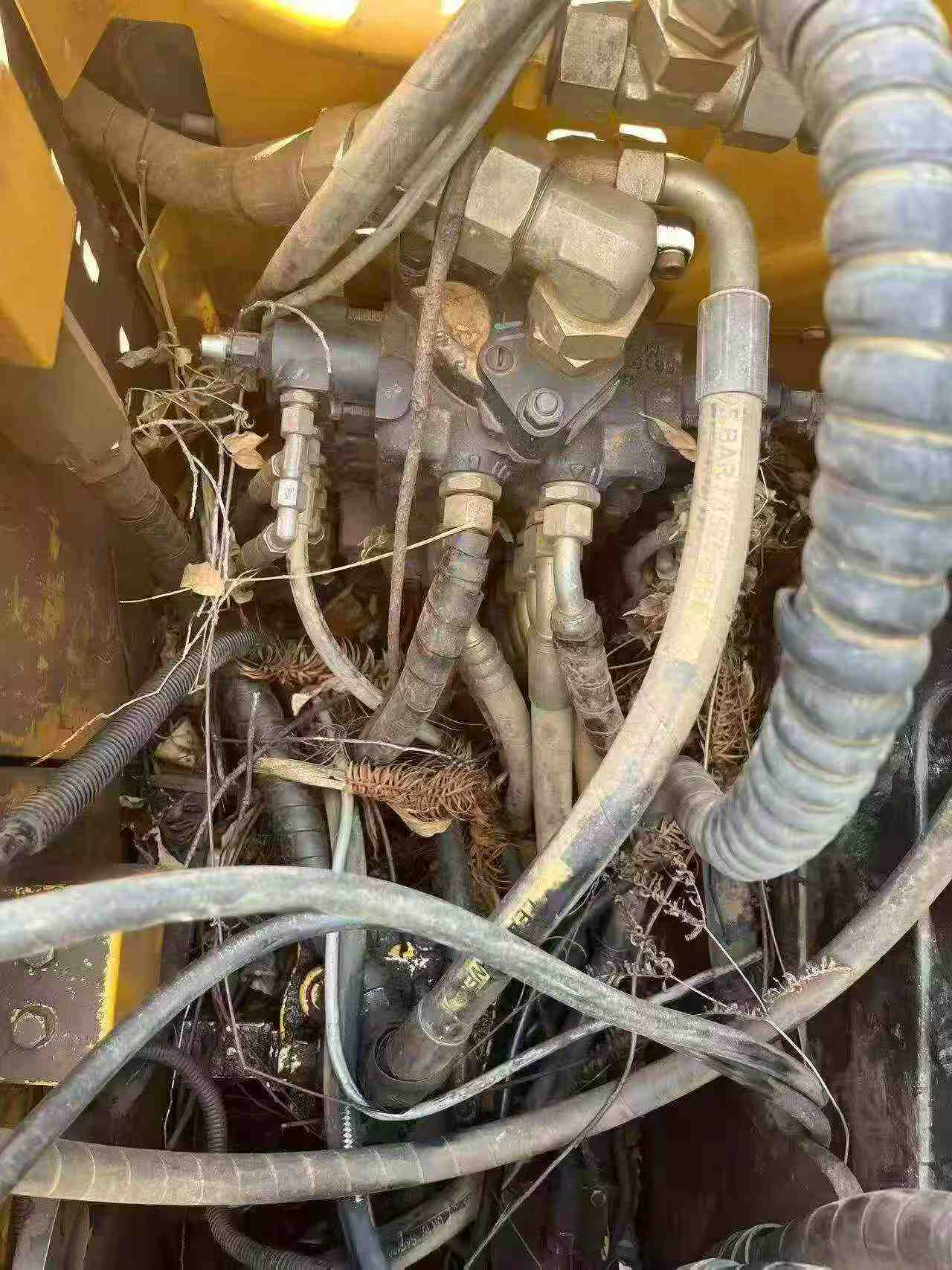 Buy Sany SY75 Used Excavator / 9