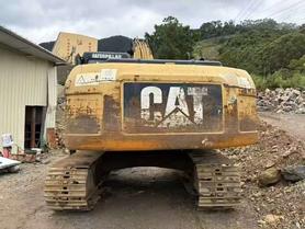 Buy Caterpillar 320D Used Excavator / 2 Buy Caterpillar 320D Used Excavator / 2