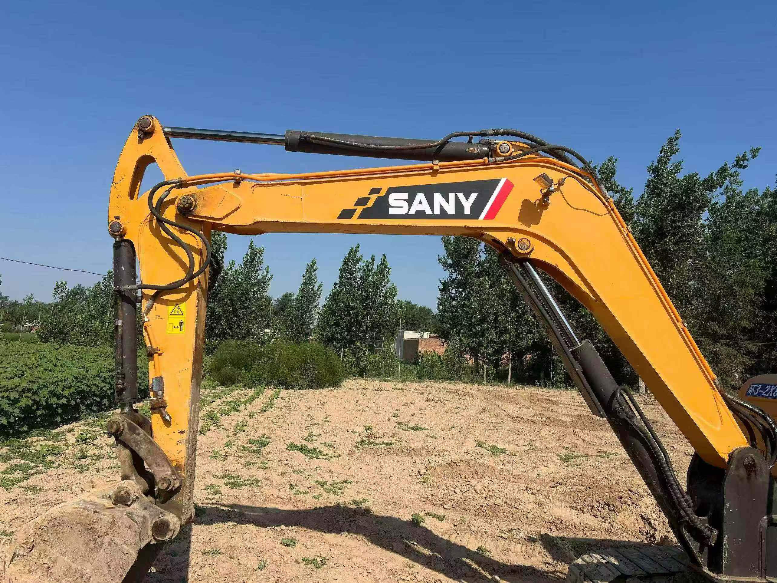 Buy Sany SY60 Used Excavator / 4