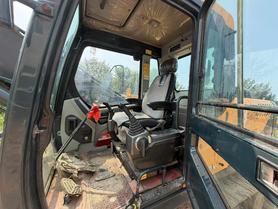 Buy Hyundai R215VS Used Excavator / 4 Buy Hyundai R215VS Used Excavator / 4