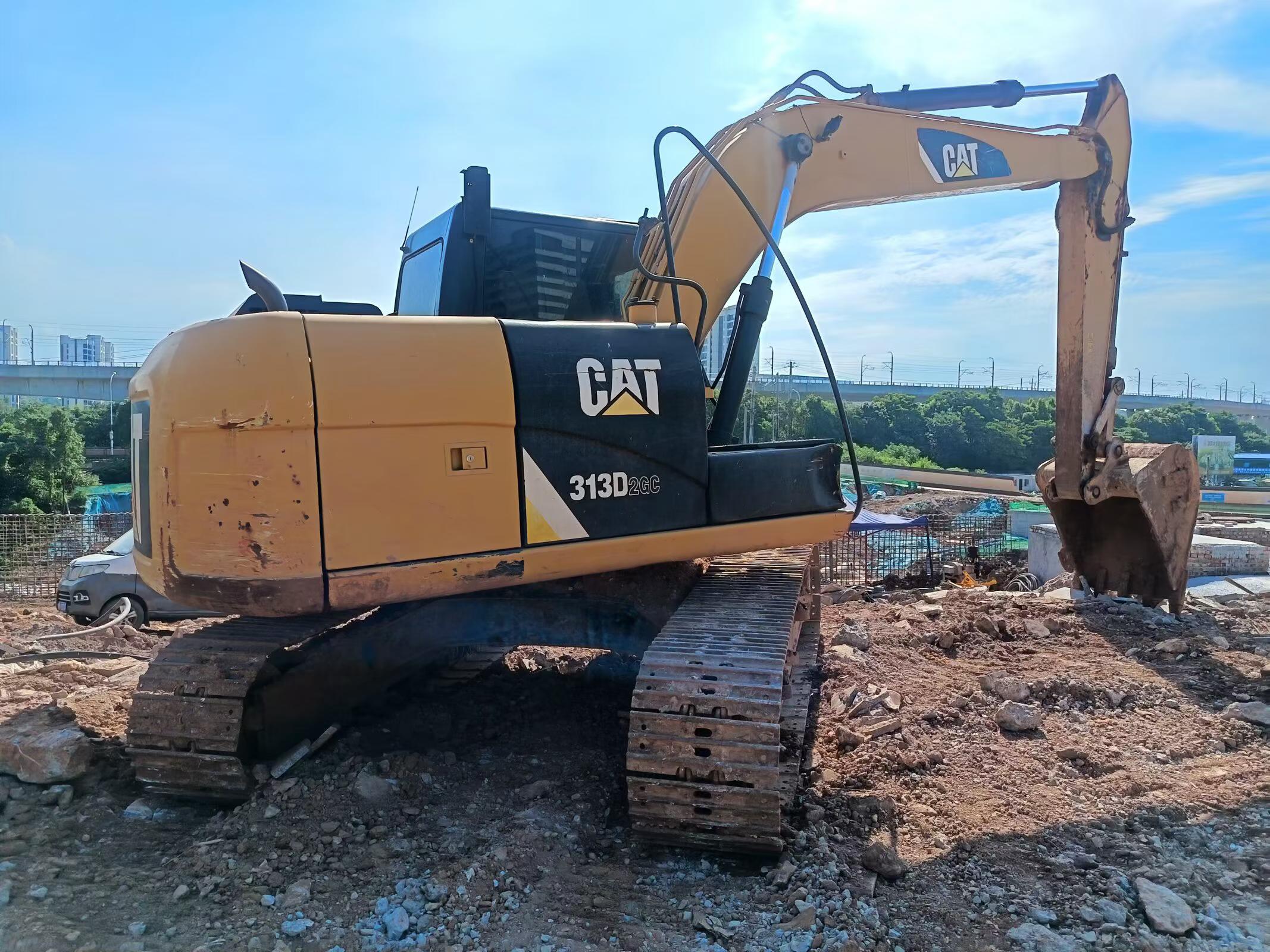 Buy Caterpillar 312 Used Excavator / 1