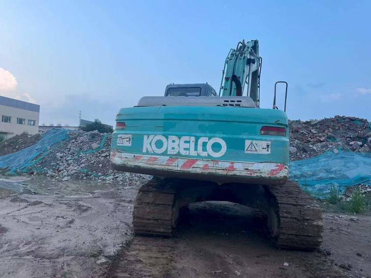 Buy Kobelco Used Excavator / 1