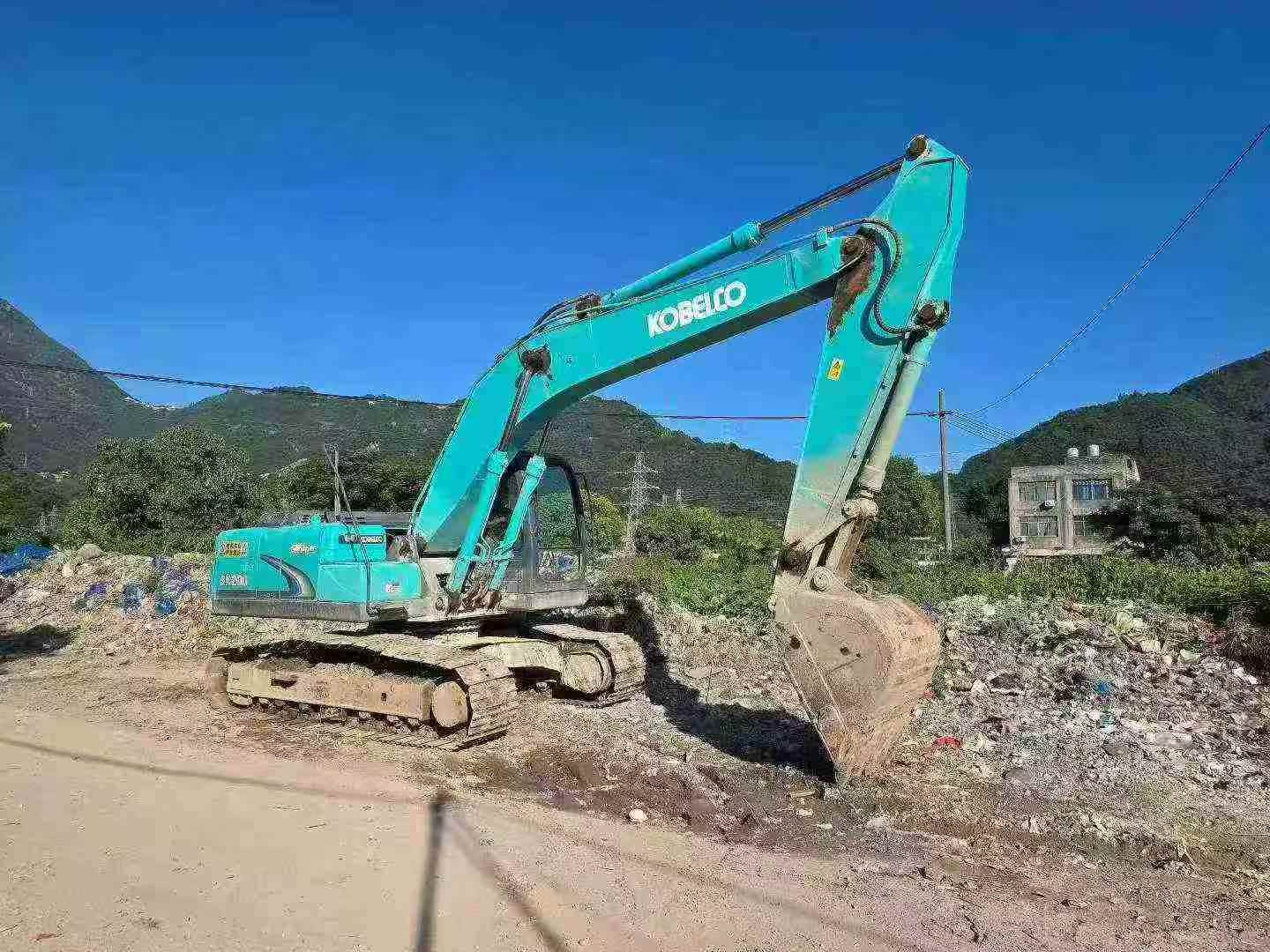Buy Kobelco SK2008 Used Excavator / 6