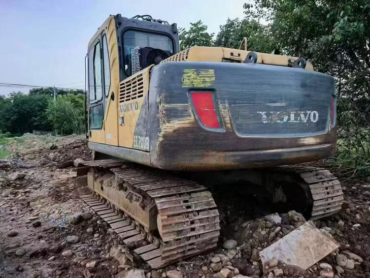 Buy Volvo Used Excavator / 1