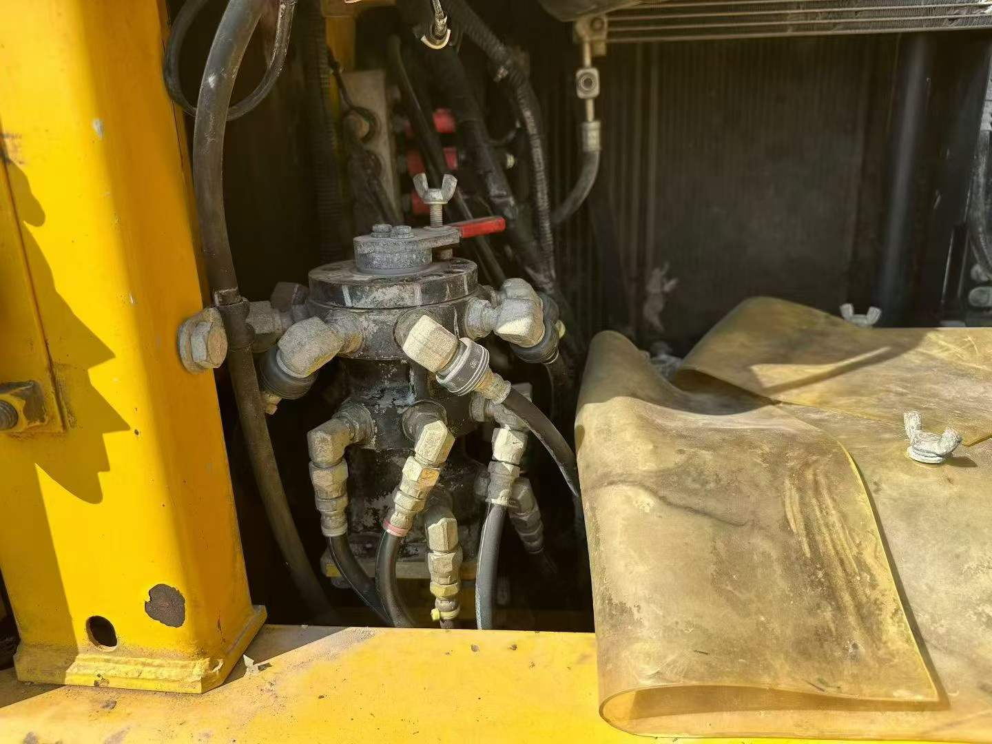 Buy Komatsu PC120-8 Used Excavator / 4 Buy Komatsu PC120-8 Used Excavator / 4