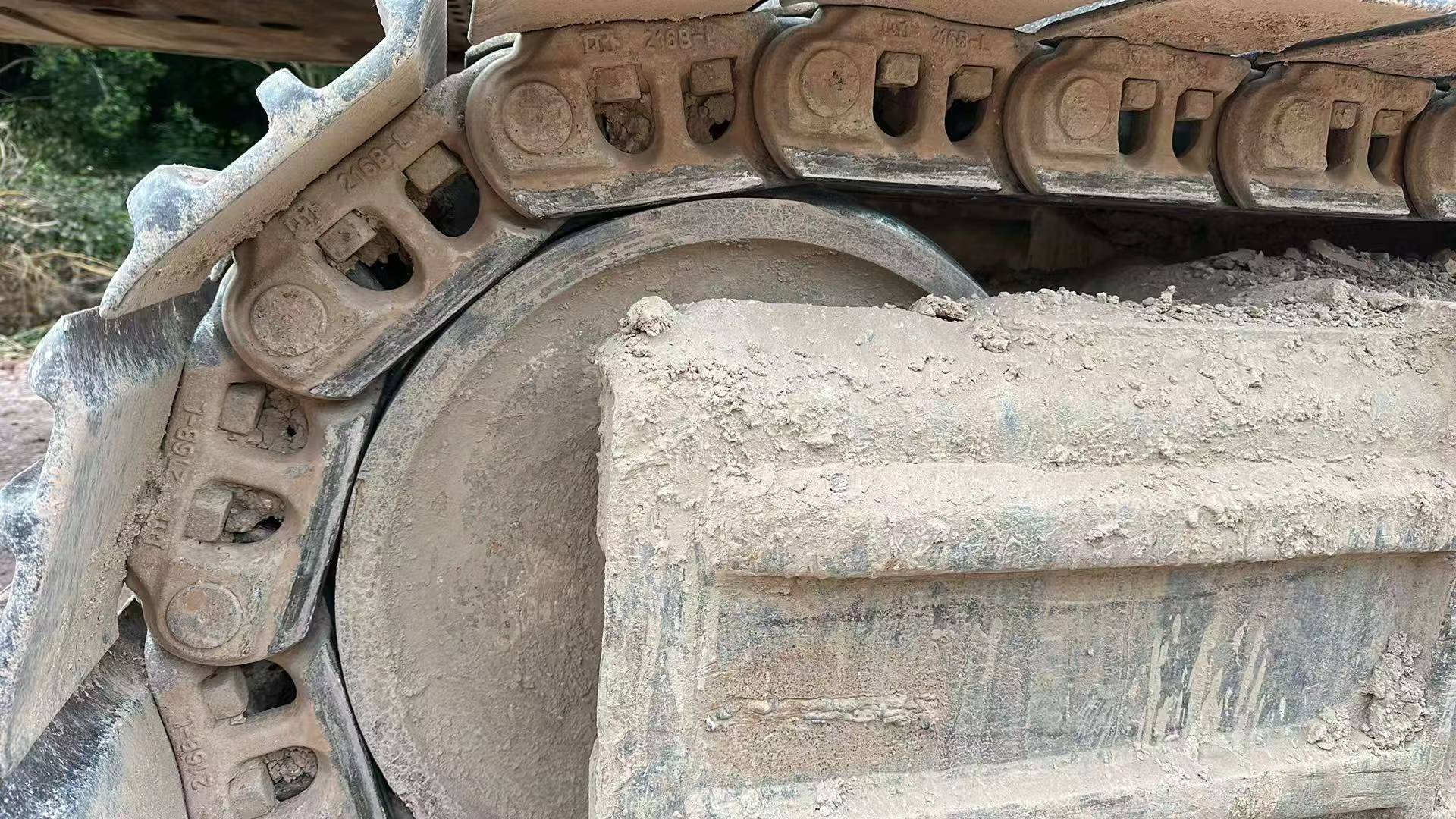 Buy Hyundai Used Excavator / 9