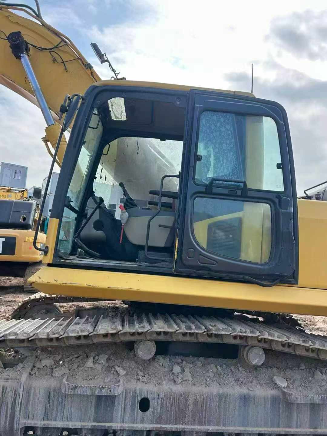 Buy Komatsu PC360-7 Used Excavator / 3 Buy Komatsu PC360-7 Used Excavator / 3