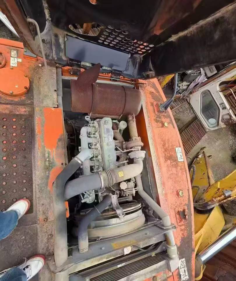 Buy Hitachi ZX210-3G Used Excavator / 6