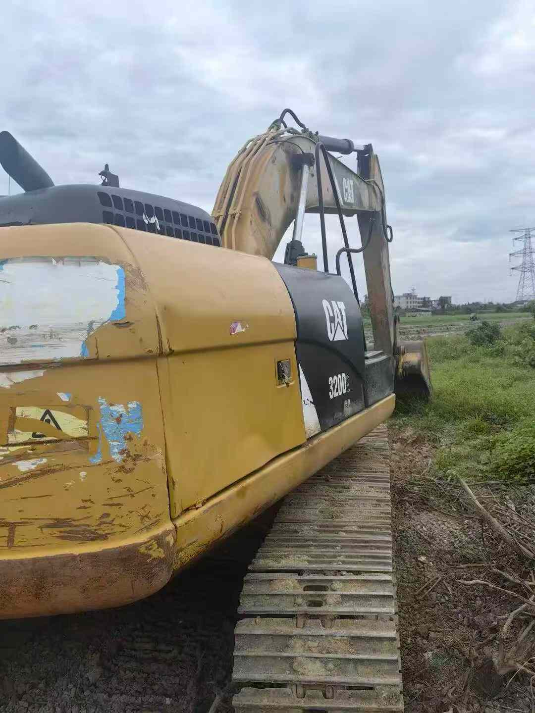 Buy Caterpillar 320A Used Excavator / 4