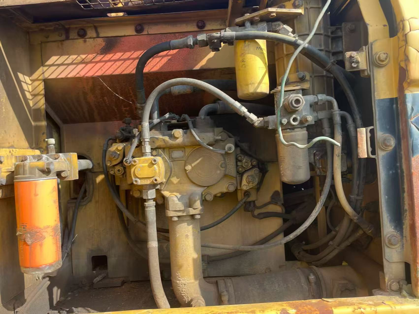 Buy Caterpillar 329D Used Excavator / 1