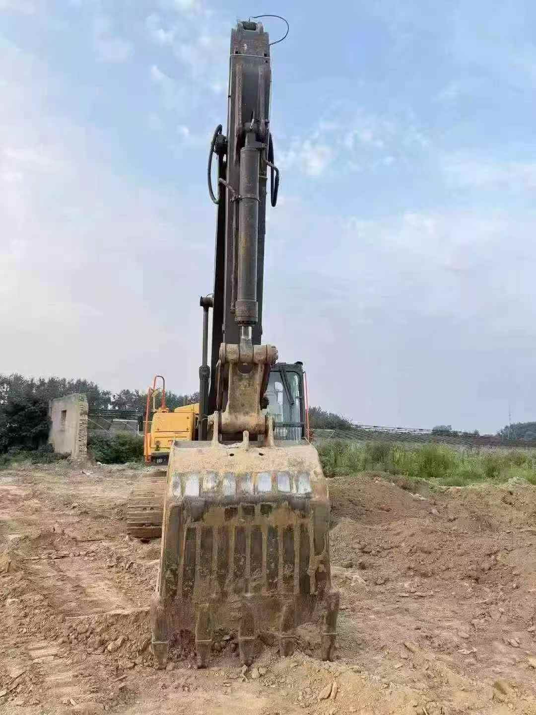Buy Volvo EC240 Used Excavator / 2