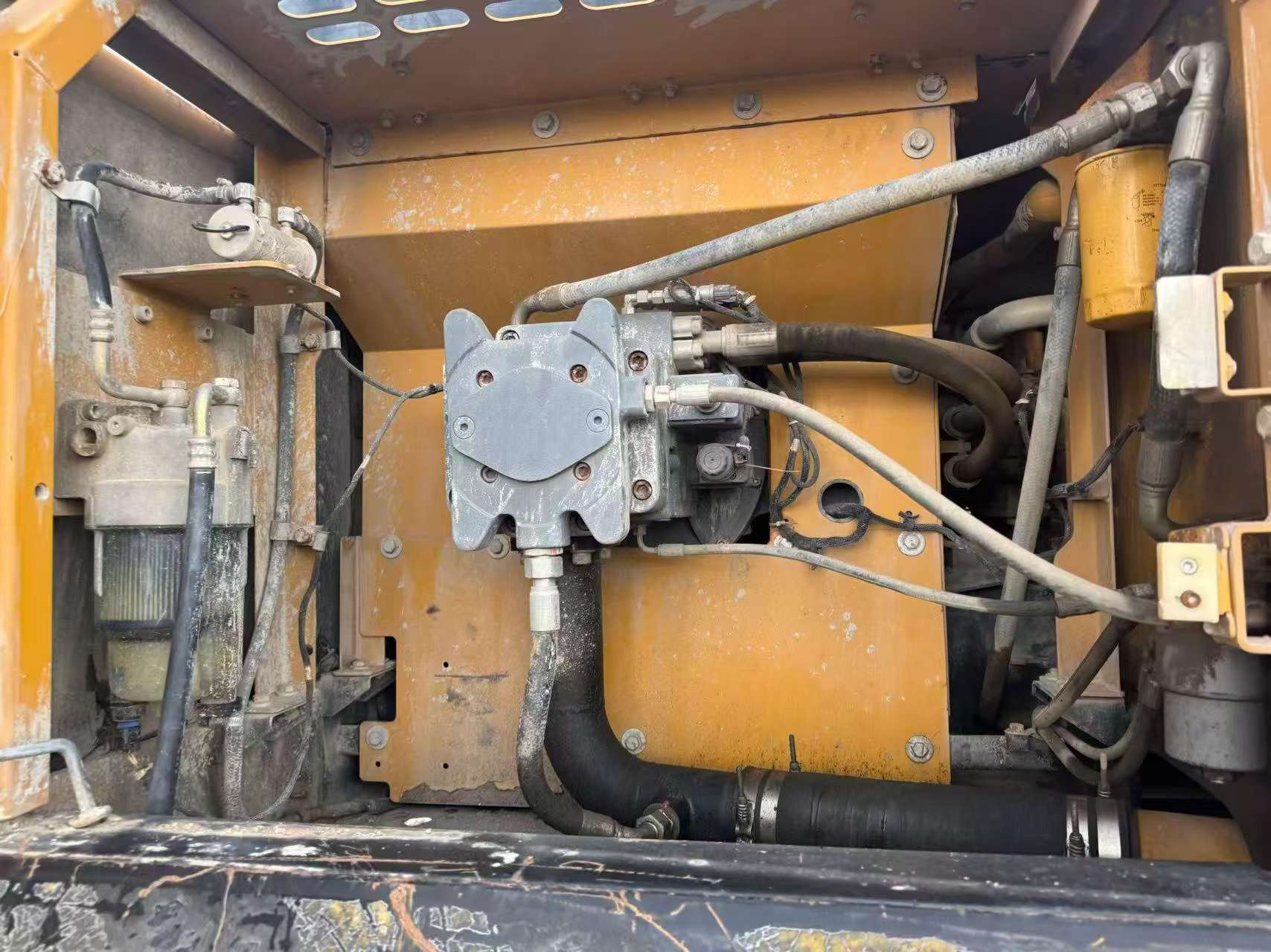 Buy Sany SY245H Used Excavator / 6 Buy Sany SY245H Used Excavator / 6