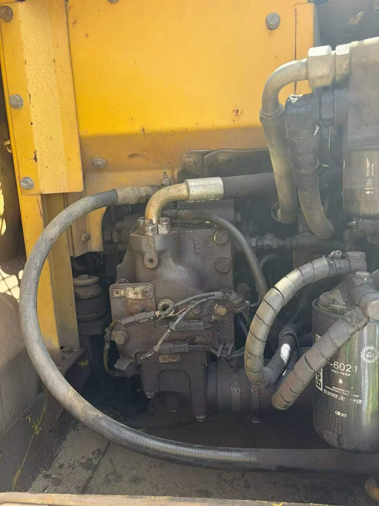 Buy Komatsu PC130-7 Used Excavator / 2
