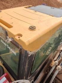Buy JohnDeere E330LC Used Excavator / 6 Buy JohnDeere E330LC Used Excavator / 6