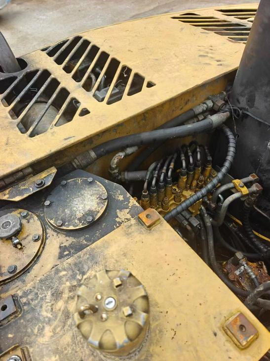 Buy Caterpillar 307B Used Excavator / 1