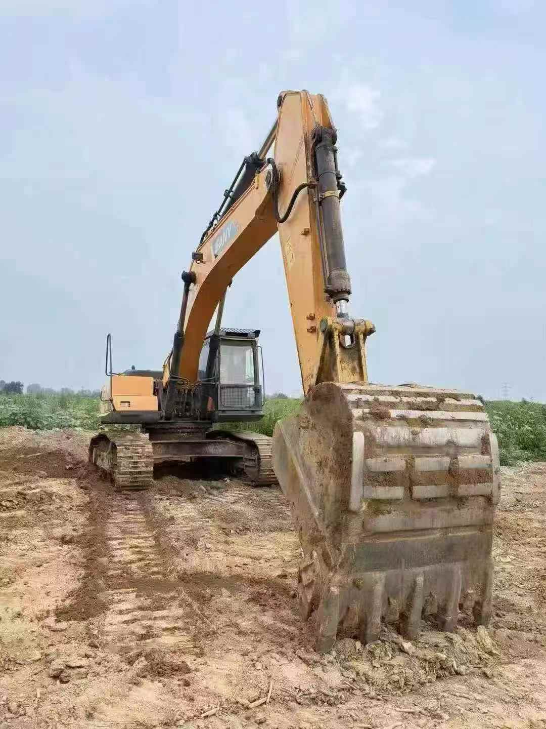 Buy Sany SY305C Used Excavator / 2 Buy Sany SY305C Used Excavator / 2