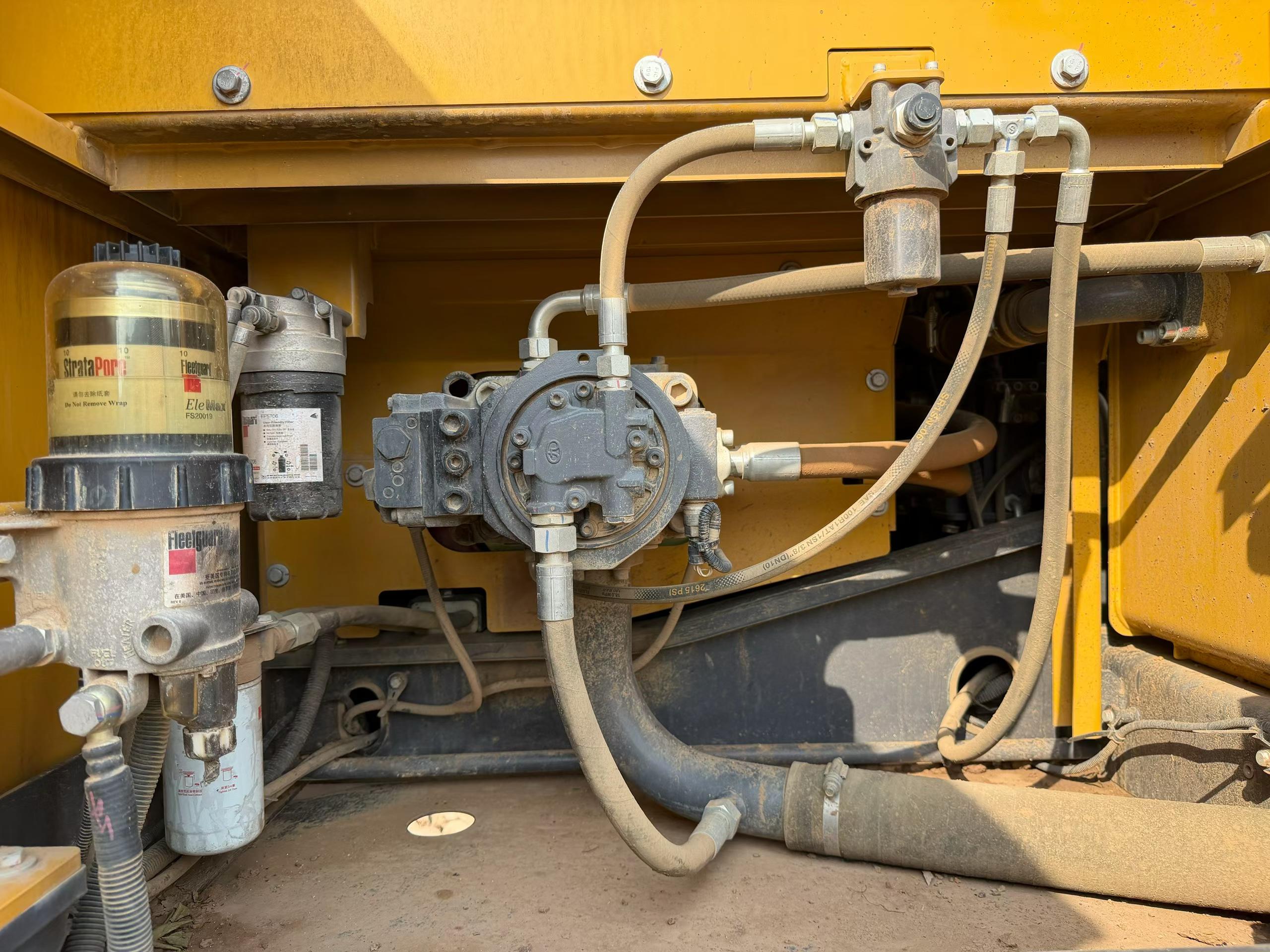 Buy XCMG XE200GH Used Excavator / 7