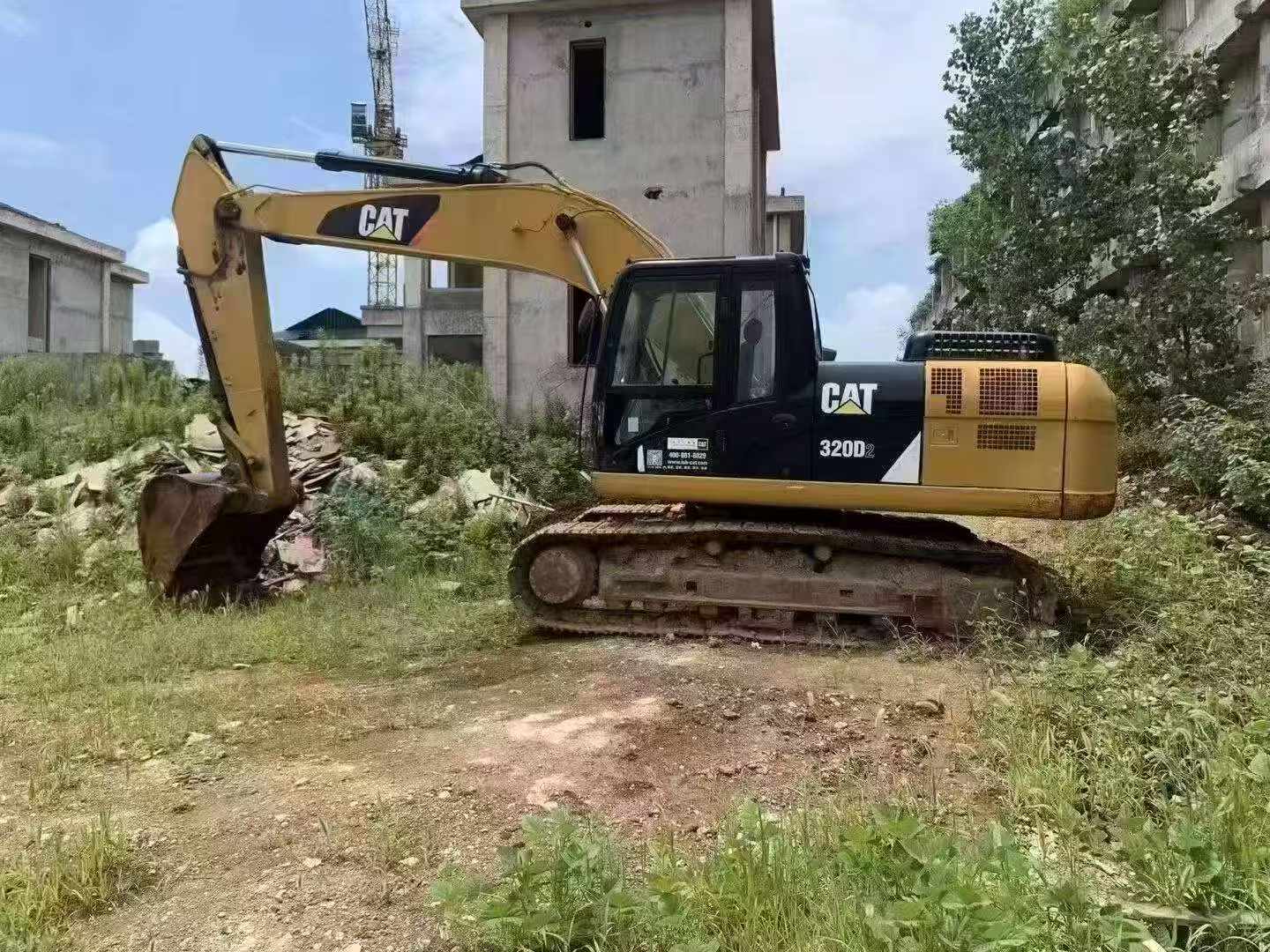 Buy Caterpillar 320D Used Excavator / 1