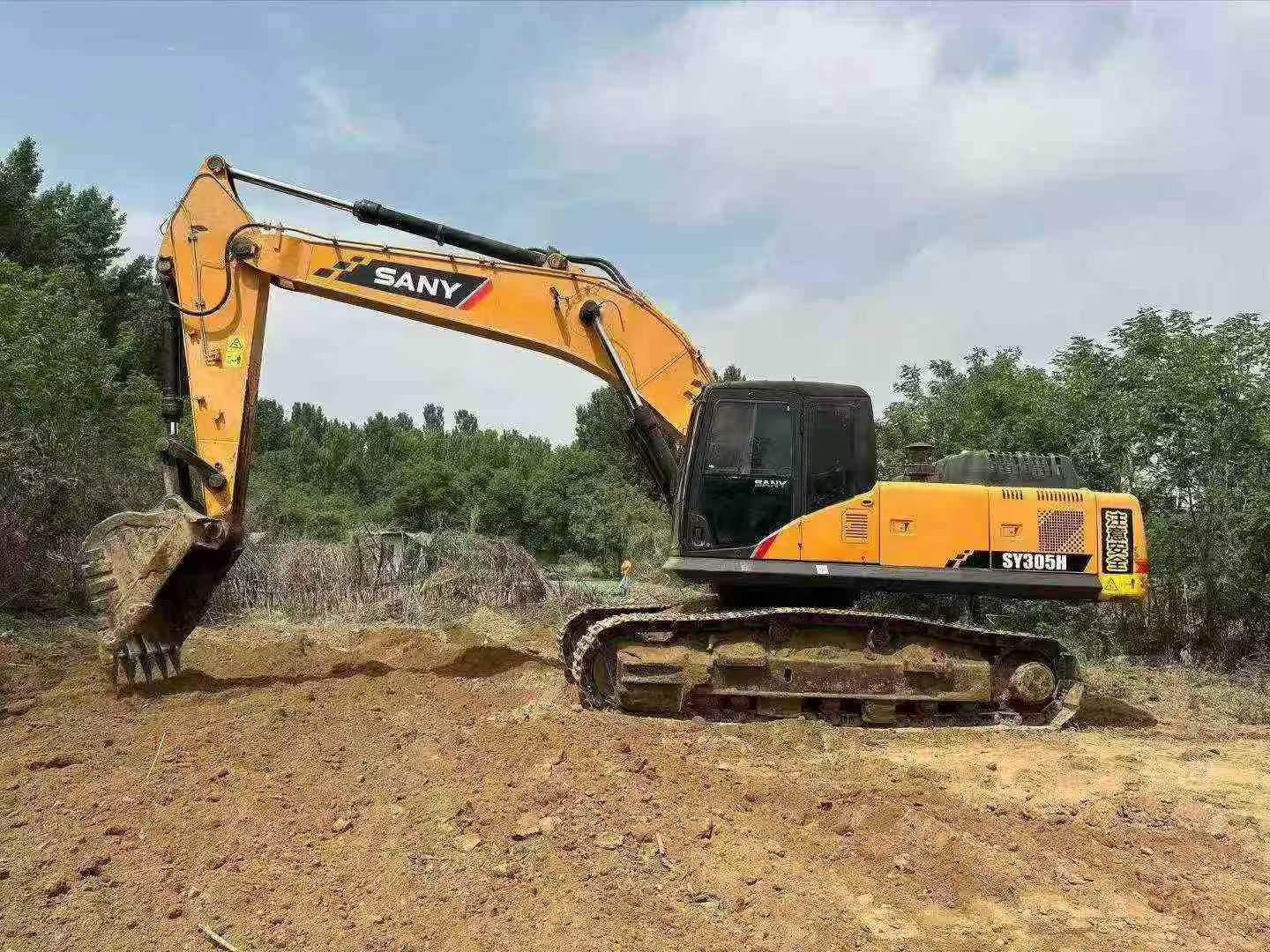 Buy Sany SY305C Used Excavator / 3