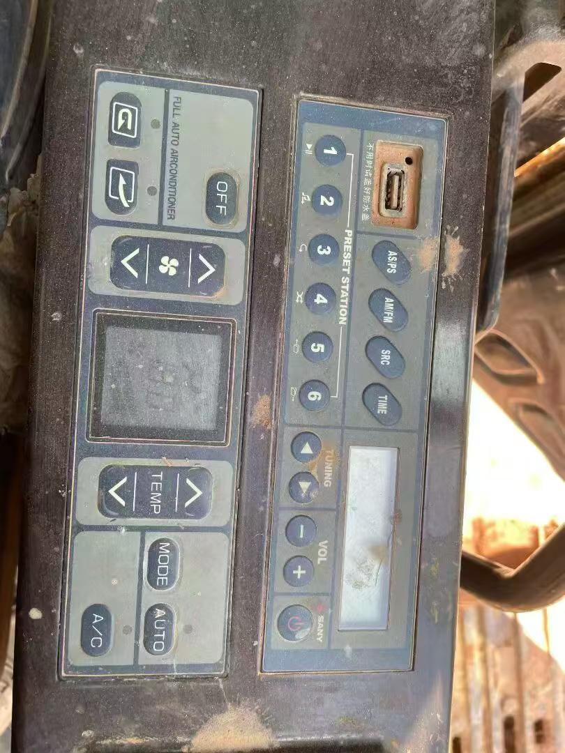 Buy Sany SY215C-8 Used Excavator / 9