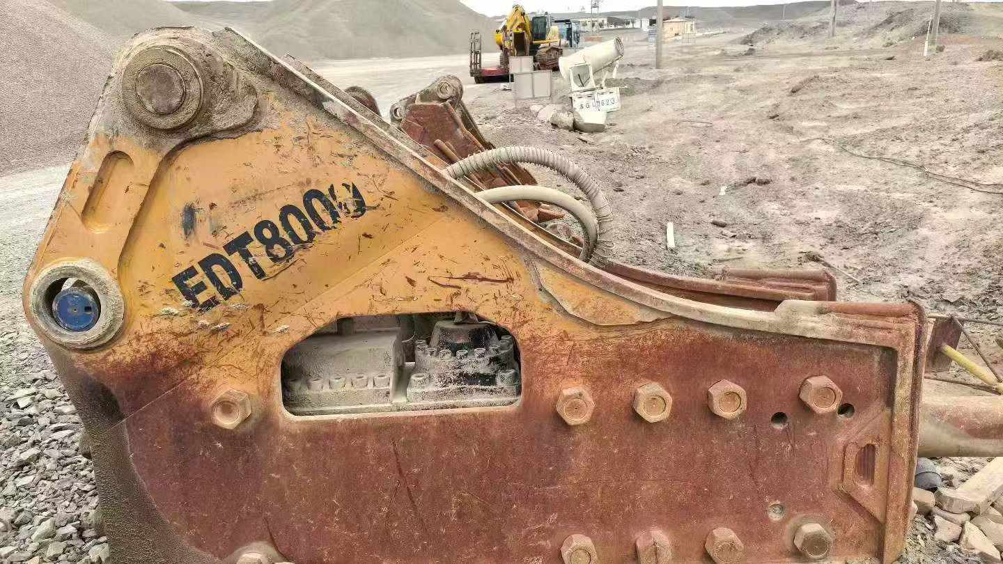 Buy Caterpillar 349E Used Excavator / 7