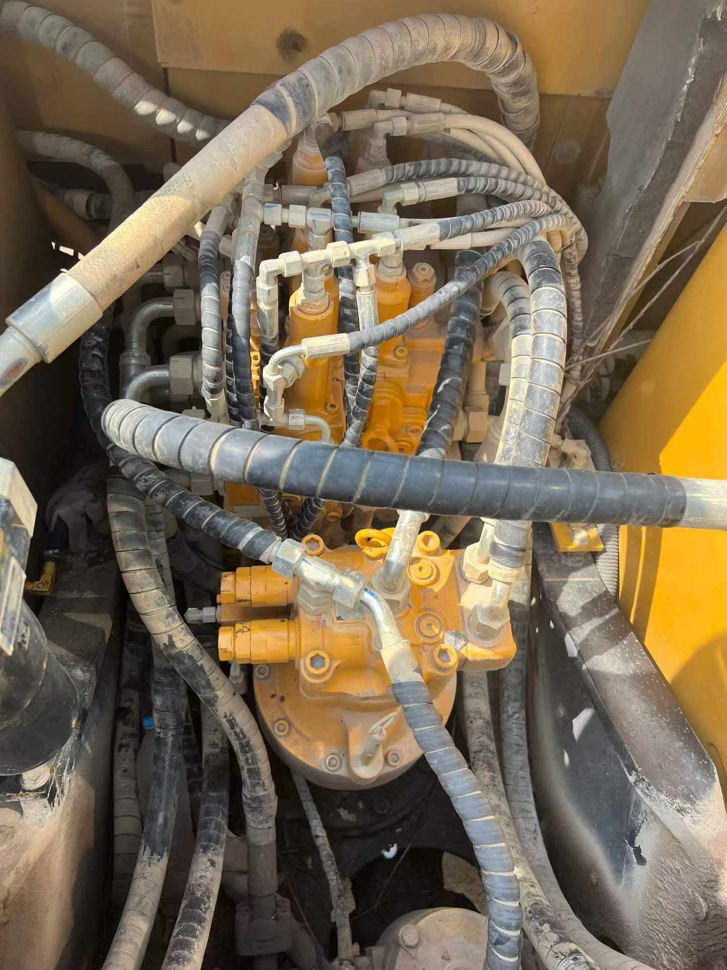 Buy Sany SY135 Used Excavator / 2
