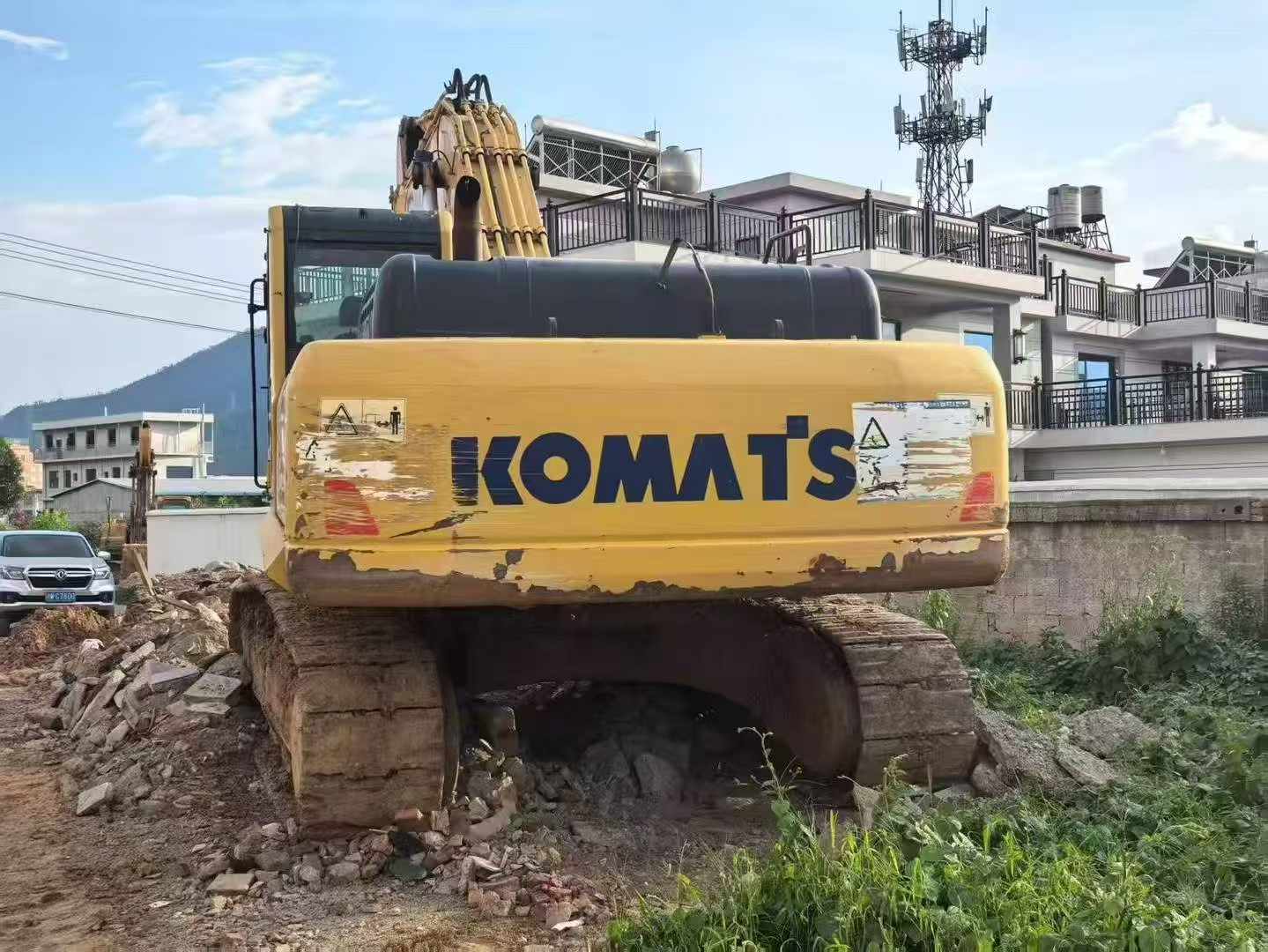 Buy Komatsu PC360-7 Used Excavator / 2