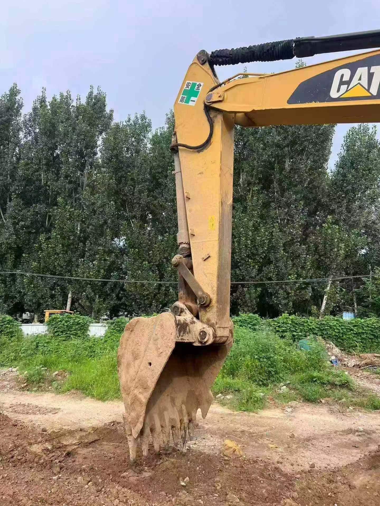 Buy Caterpillar 320D Used Excavator / 9 Buy Caterpillar 320D Used Excavator / 9