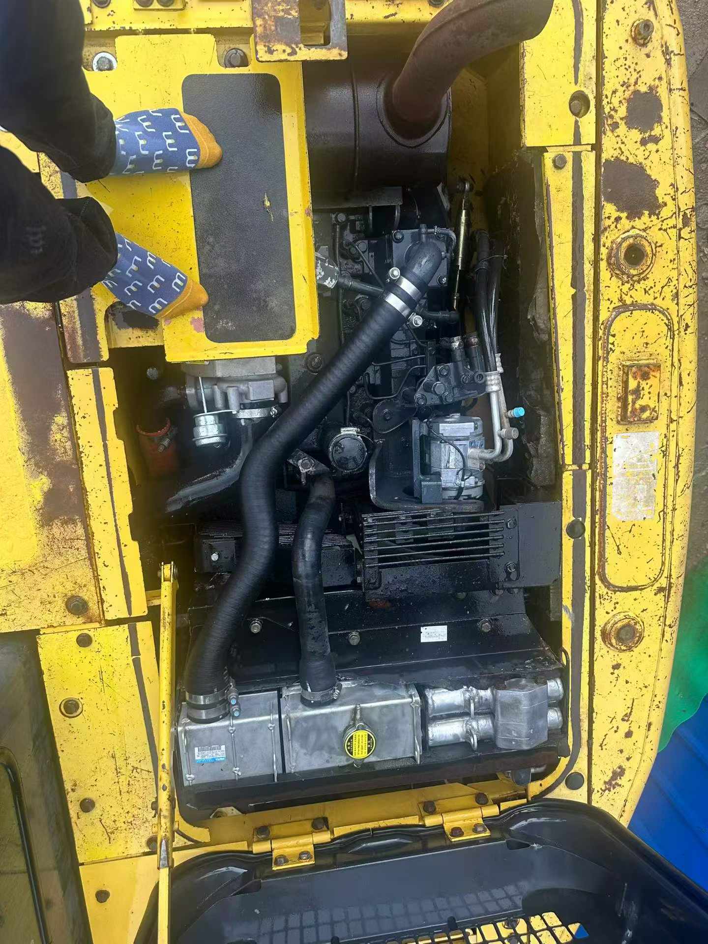 Buy Komatsu PC110-7 Used Excavator / 4