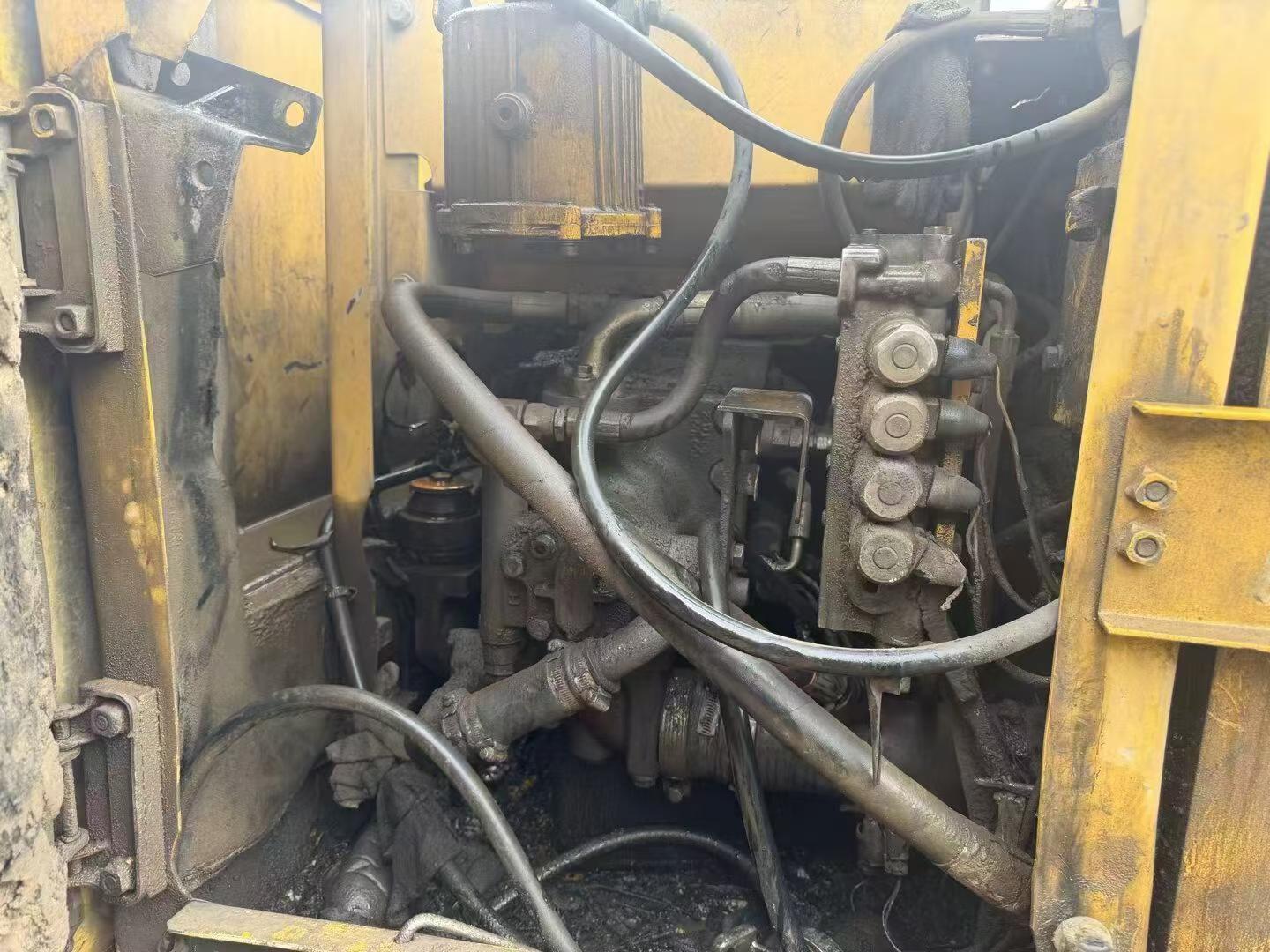Buy Komatsu PC120 Used Excavator / 4