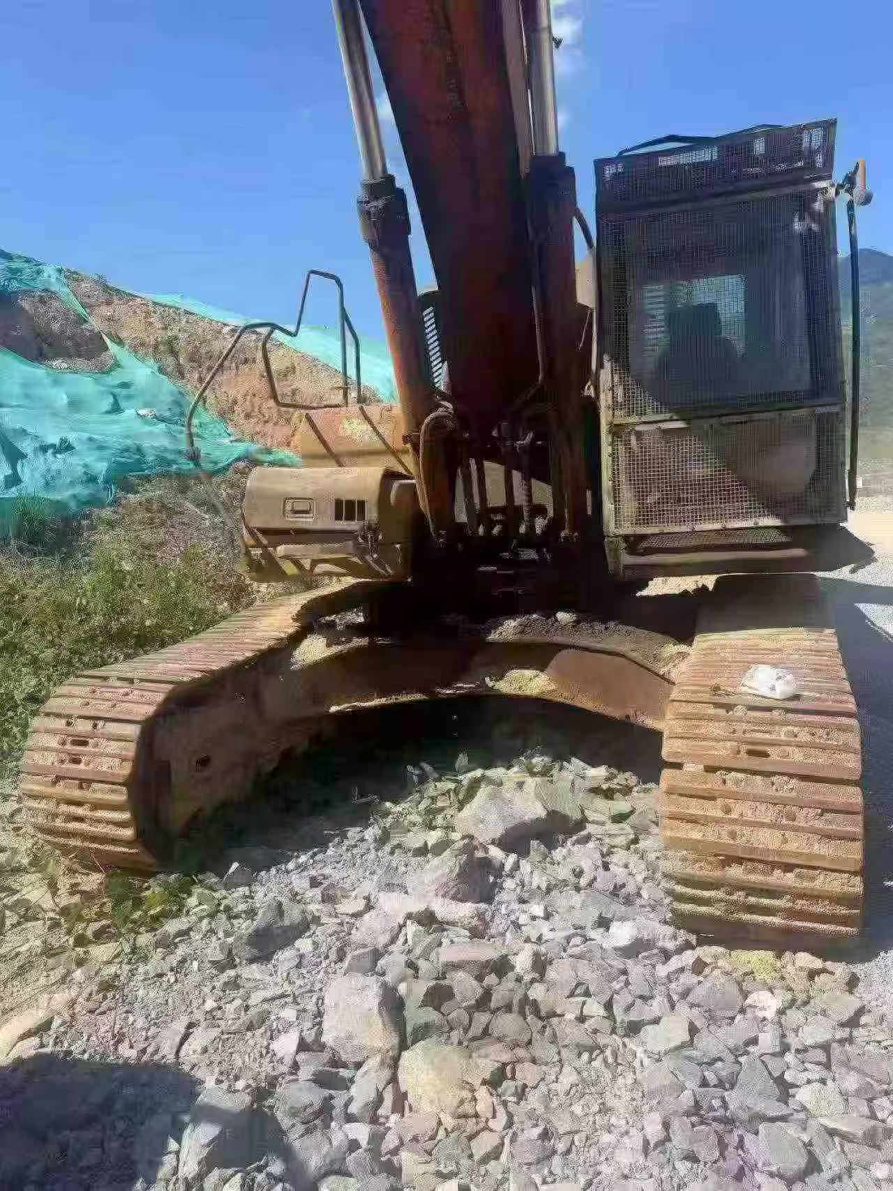Buy Doosan DX380 Used Excavator / 5