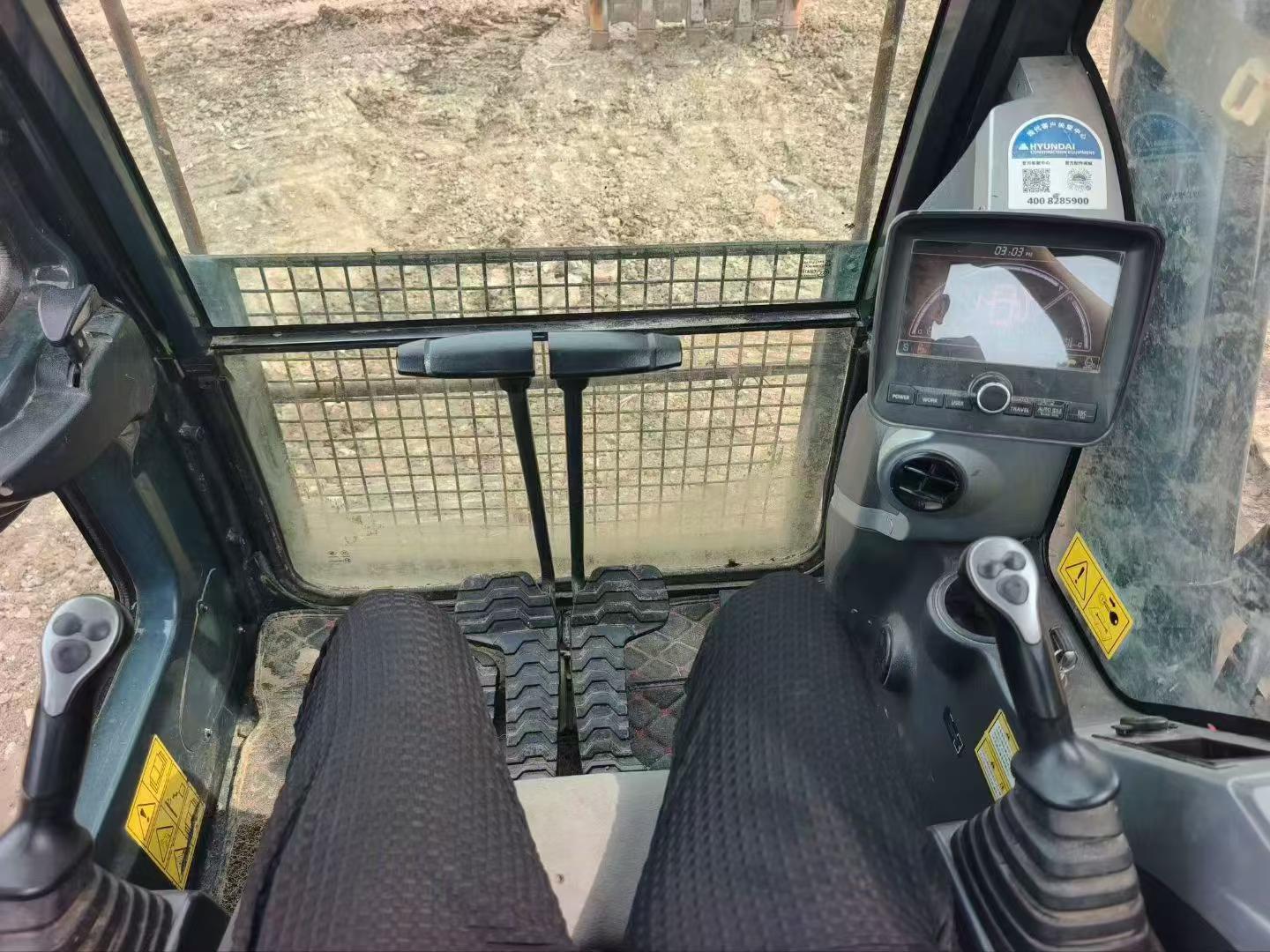 Buy Hyundai R350LVS Used Excavator / 8