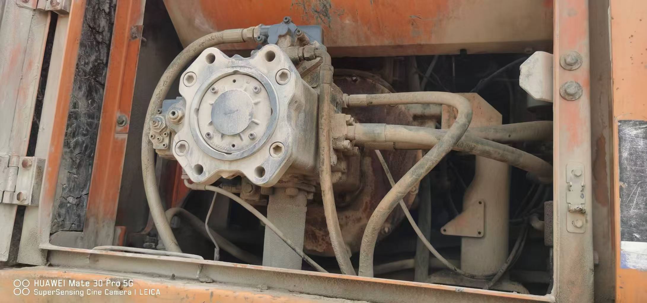 Buy Doosan DH500 Used Excavator / 3 Buy Doosan DH500 Used Excavator / 3
