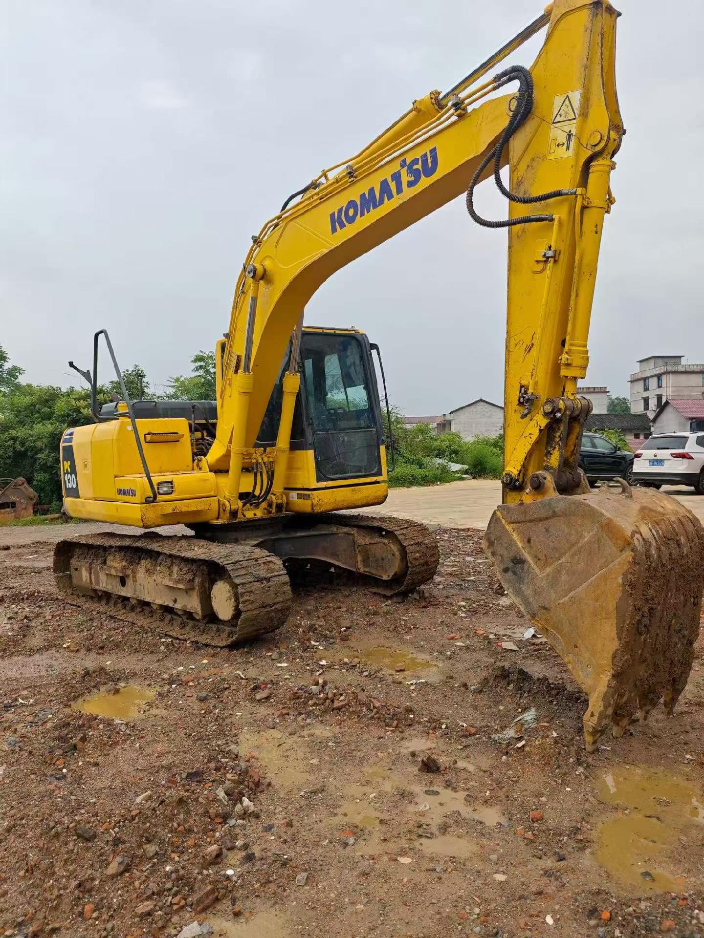 Buy Komatsu PC110-7 Used Excavator / 2