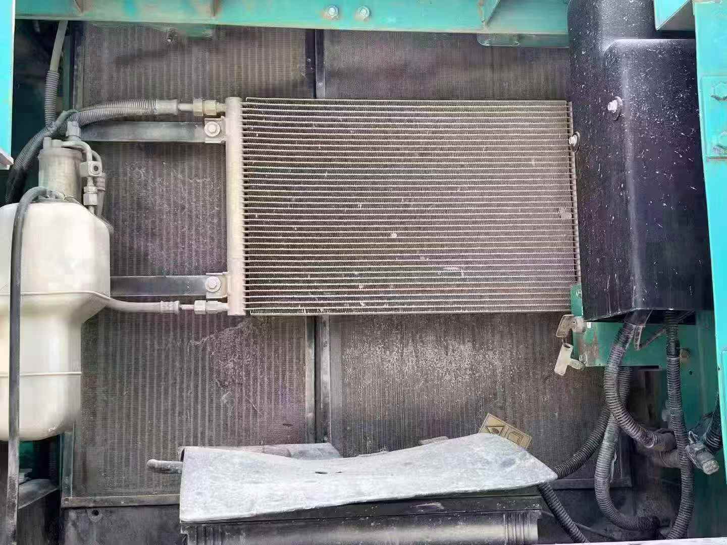 Buy Kobelco SK270D Used Excavator / 5