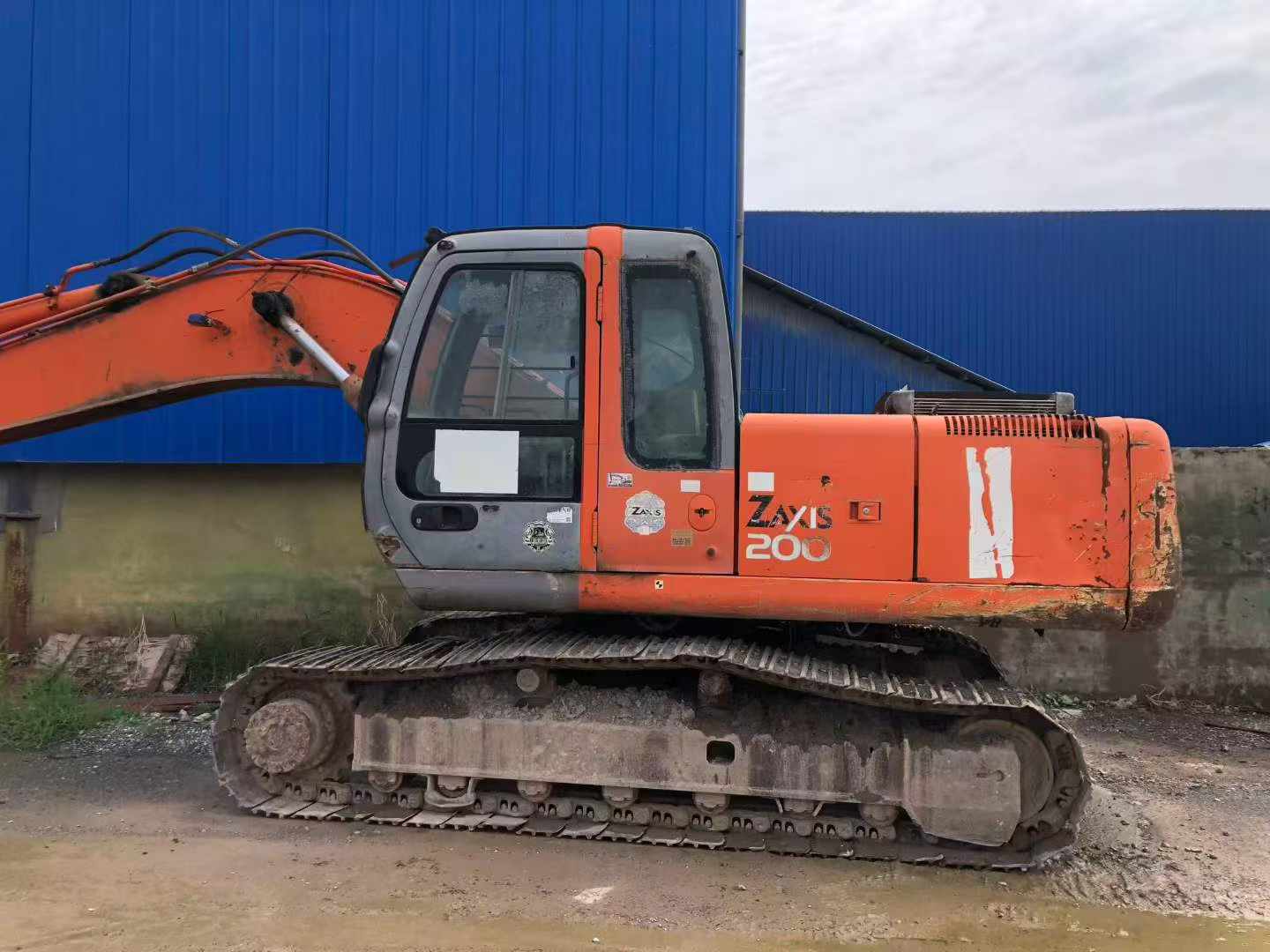 Buy Hitachi EX200 Used Excavator / 3