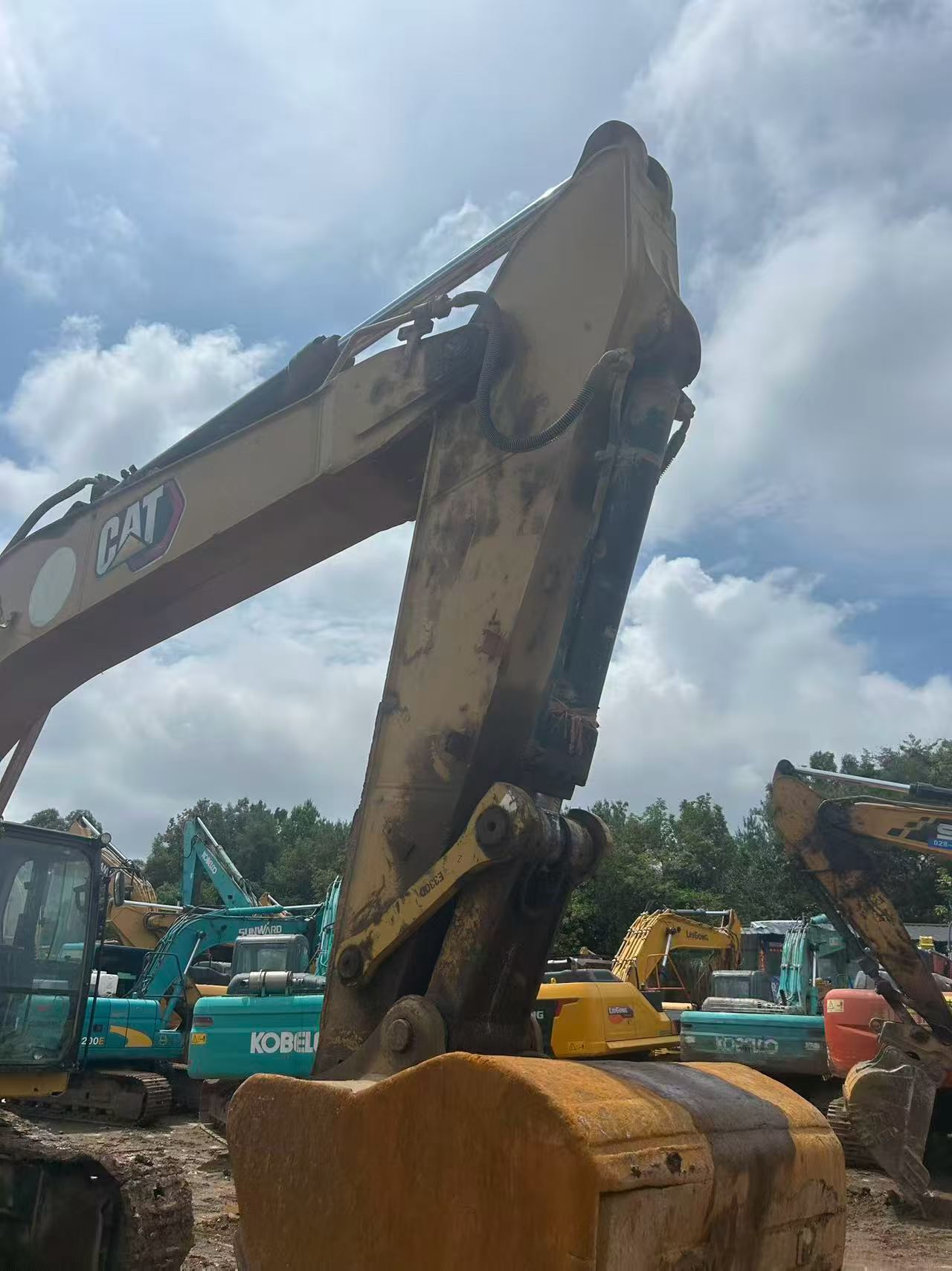 Buy Caterpillar 336E Used Excavator / 4