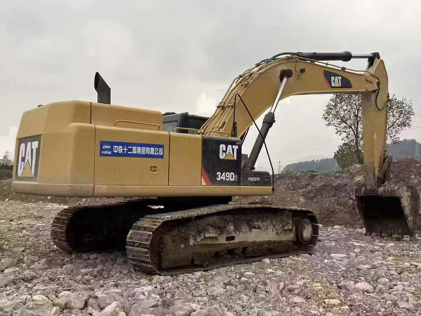 Buy Caterpillar 349E Used Excavator / 2