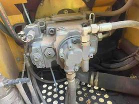 Buy XCMG XE135B Used Excavator / 4 Buy XCMG XE135B Used Excavator / 4