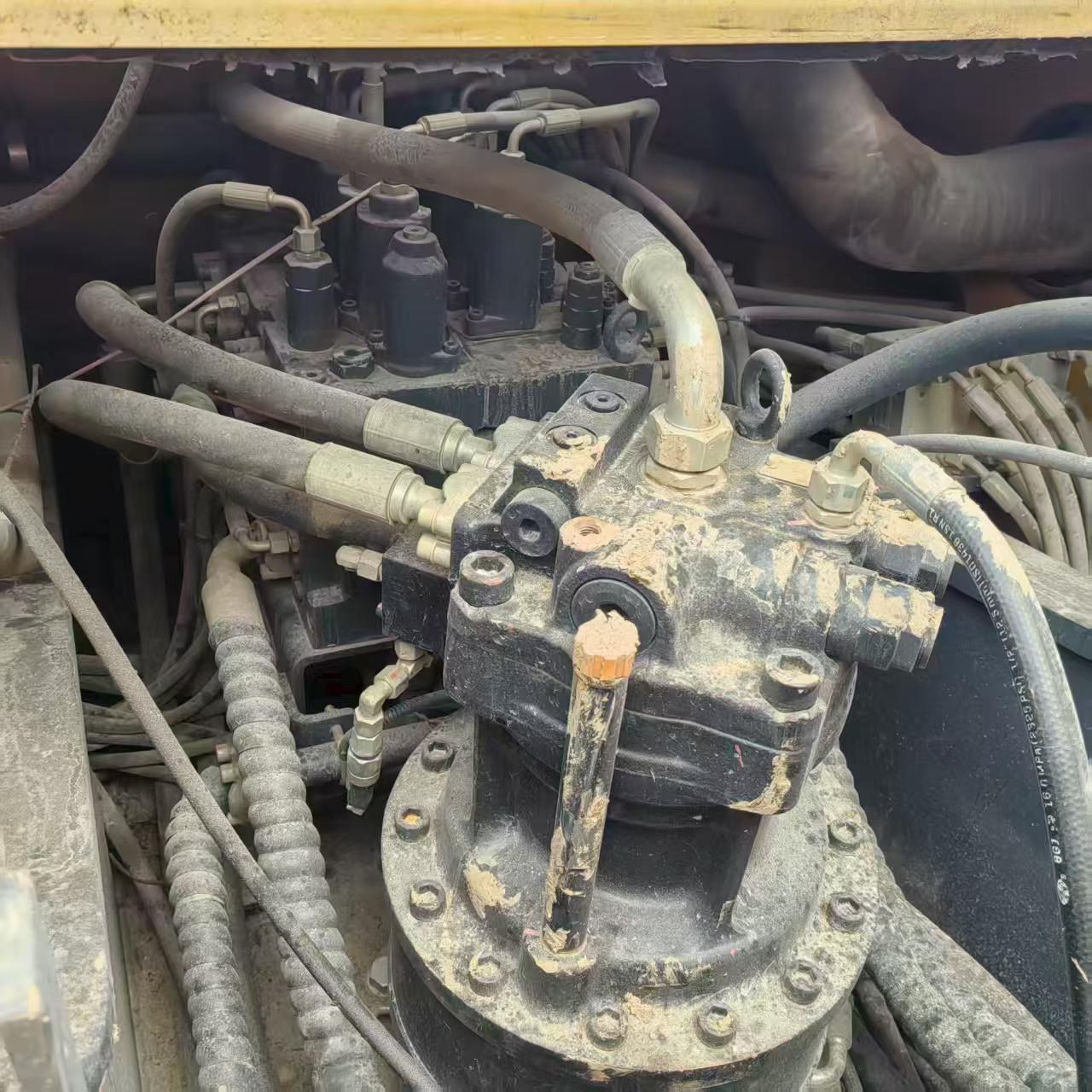 Buy XCMG XE200 Used Excavator / 6